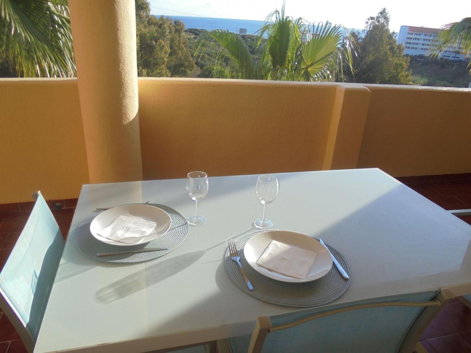 5006-Apt 2 Bedrooms With Sea View Manilva Exterior photo
